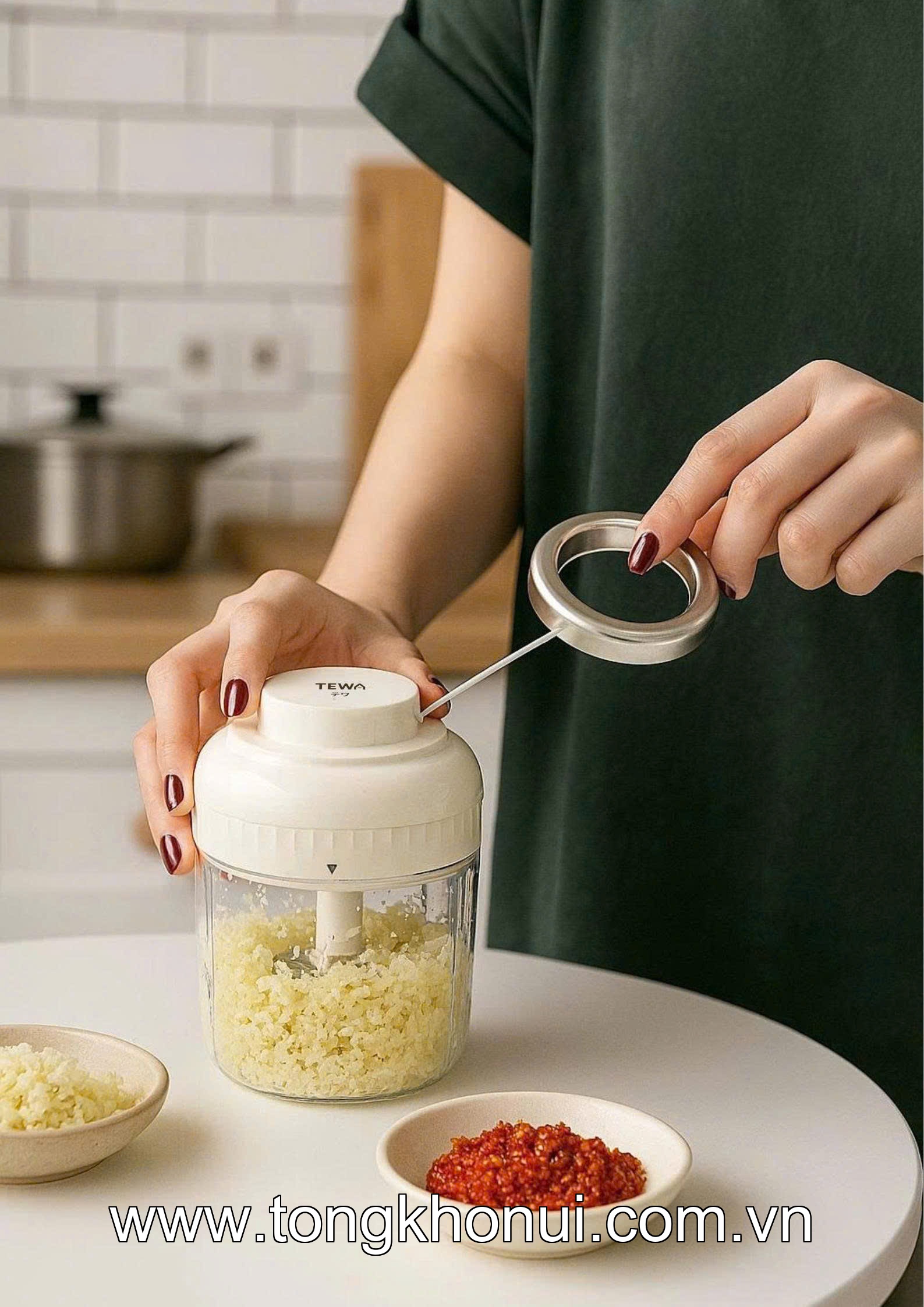 MÁY XAY TỎI KÉO TAY TEWA – MÁY XAY TỎI, ỚT, RAU CỦ, THỊT KHÔNG CẦN ĐIỆN (MÃ 80016, 80015) ảnh 2