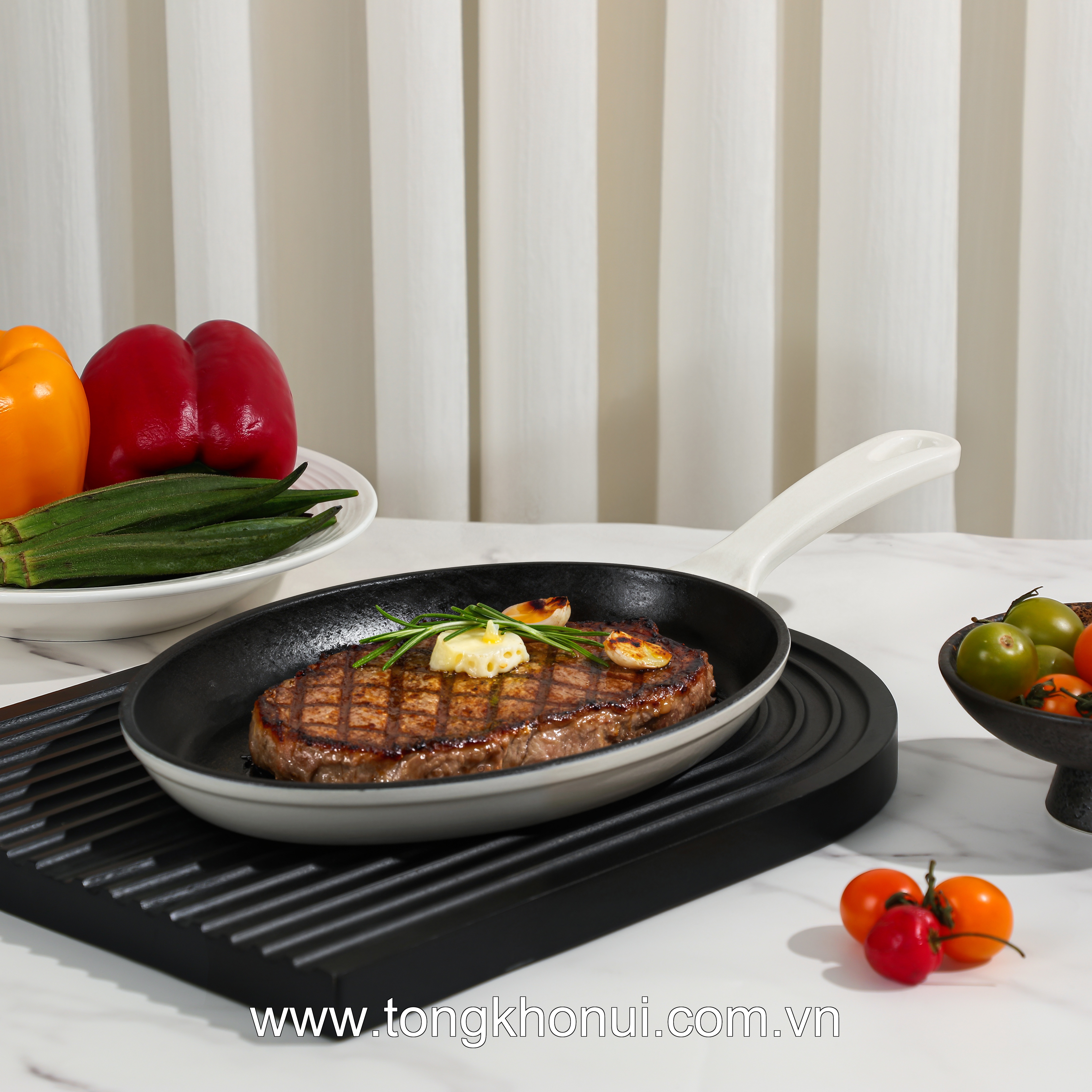 Chảo Oliu Casta R909 Reichmann Kochin trắng, đỏ 25cm, gang đúc tráng men, model: RK-AL909P25-W, RK-AL909P25-R ảnh 8