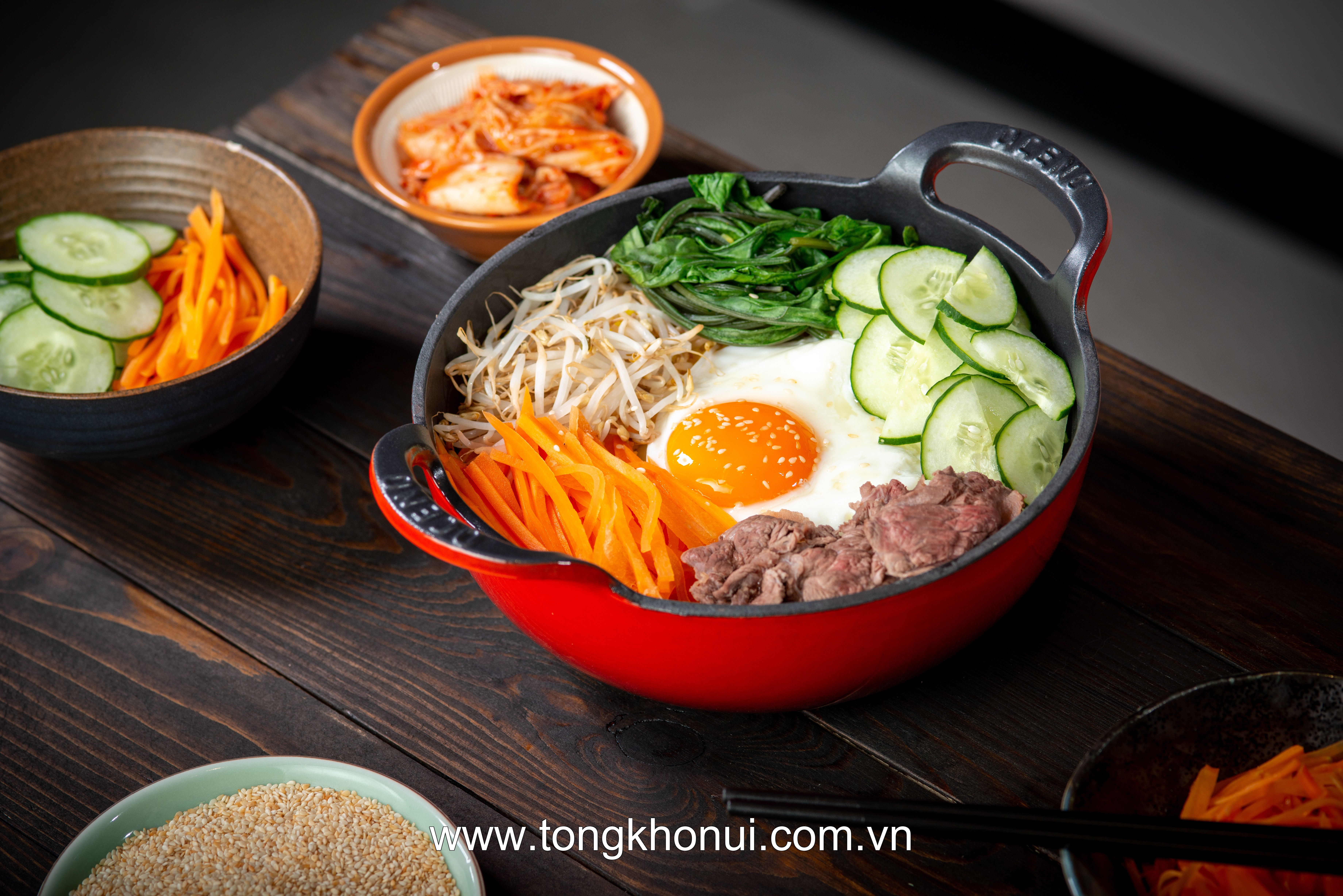CHẢO GANG SÂU LÒNG OCENO VUNG KÍNH – 3 MÃU 2 SIZE | CHIÊN KHO OM GIỮ NHIỆT ĐỈNH, BÊ THẲNG LÊN BÀN TIỆC! ảnh 2
