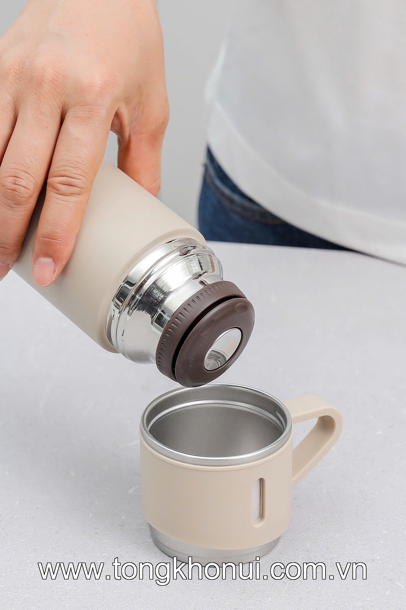 BÌNH GIỮ NHIỆT KÈM NẮP CỐC COCO CAFÉ 450ML – INOX 304 NỘI ĐỊA NHẬT – ĐEN & BE ảnh 18