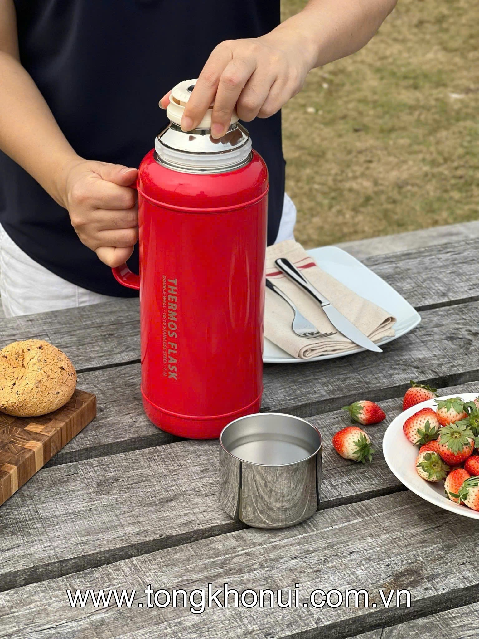 PHÍCH GIỮ NHIỆT CỠ ĐẠI INOX 304 KAIYO 2.2L – PHÍCH NƯỚC GIỮ NHIỆT 24H GIA ĐÌNH (MÃ KSV-3406, KSV-3390, KSV-3338) ảnh 5